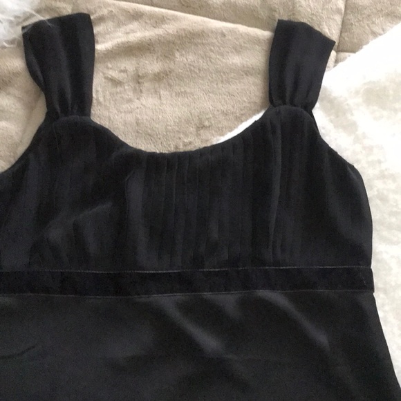 Black satin Ann Taylor Loft dressy tank top size 8 - Picture 3 of 8
